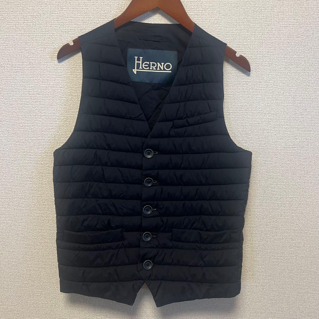 美品　国内正規品　ヘルノ / HERNO / ダウン ジレ　ブラック　44