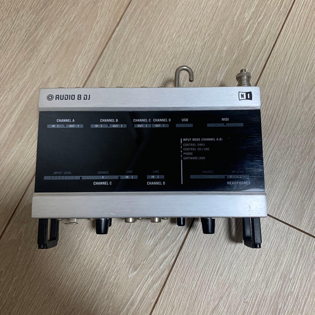 DJ機材 TRAKTOR SCRATCH PRO2 / AUDIO8DJ