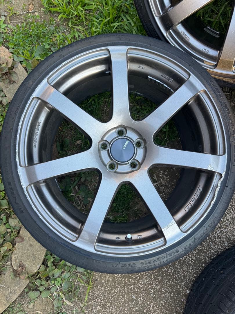 【最終値下げ】ENKEI PF07 18インチ　9j +44 pcd 100