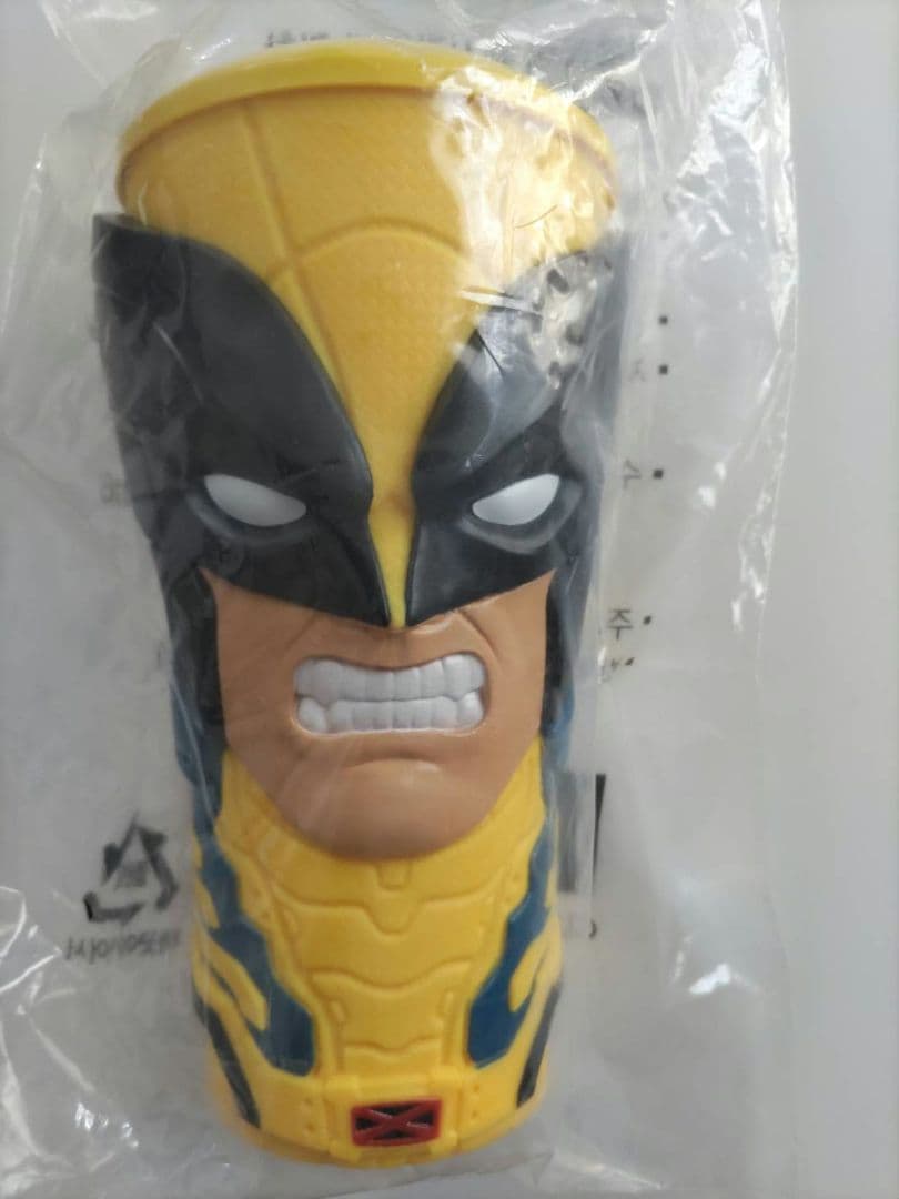 デッドプール＆ウルヴァリン　ドリンクホルダーセット　未開封