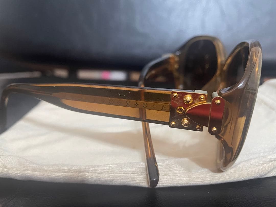 【正規品】LVサングラス