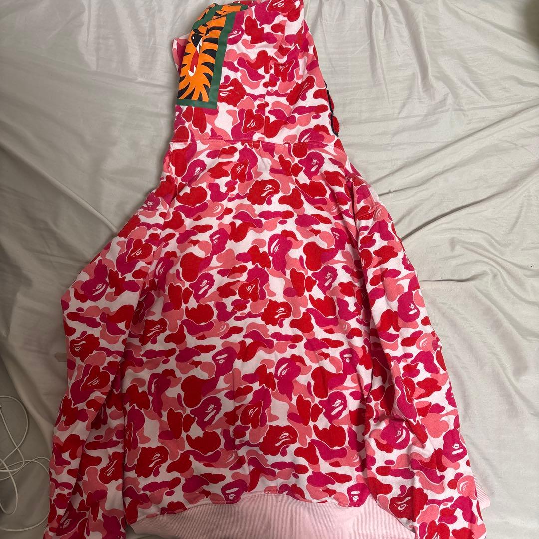 A Bathing Ape BAPE パーカー ピンクLサイズ