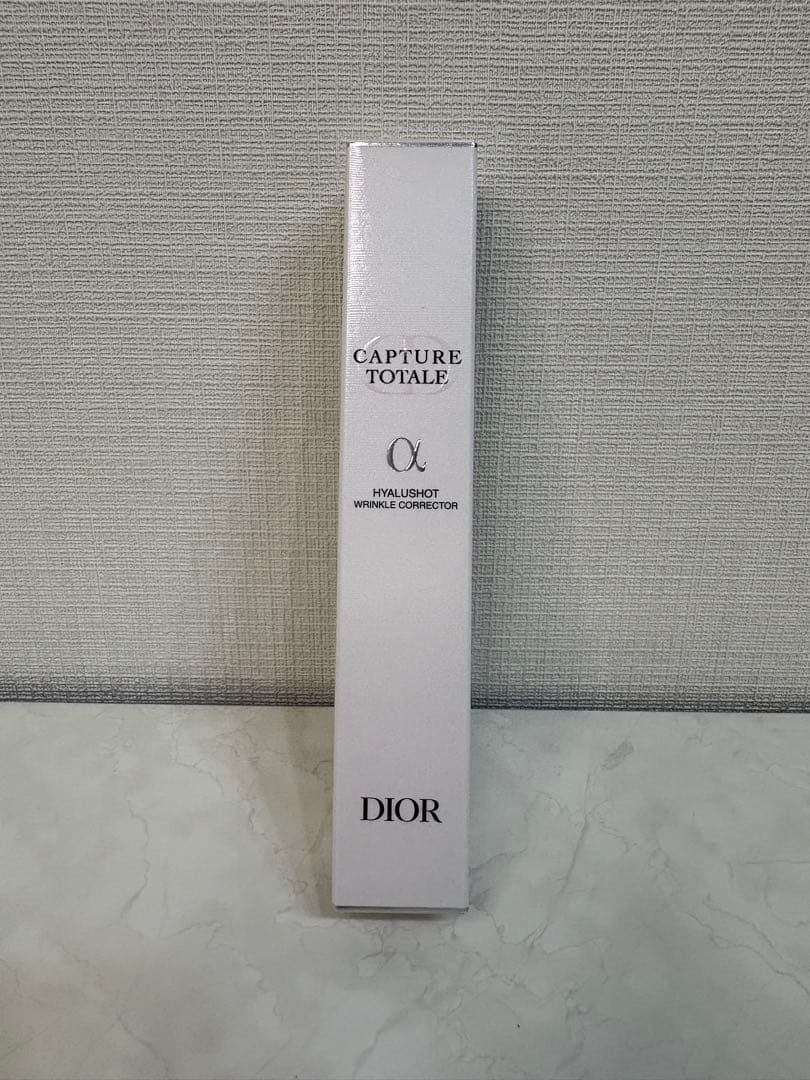 DIOR カプチュール　トータル　ヒアルショット　15ml
