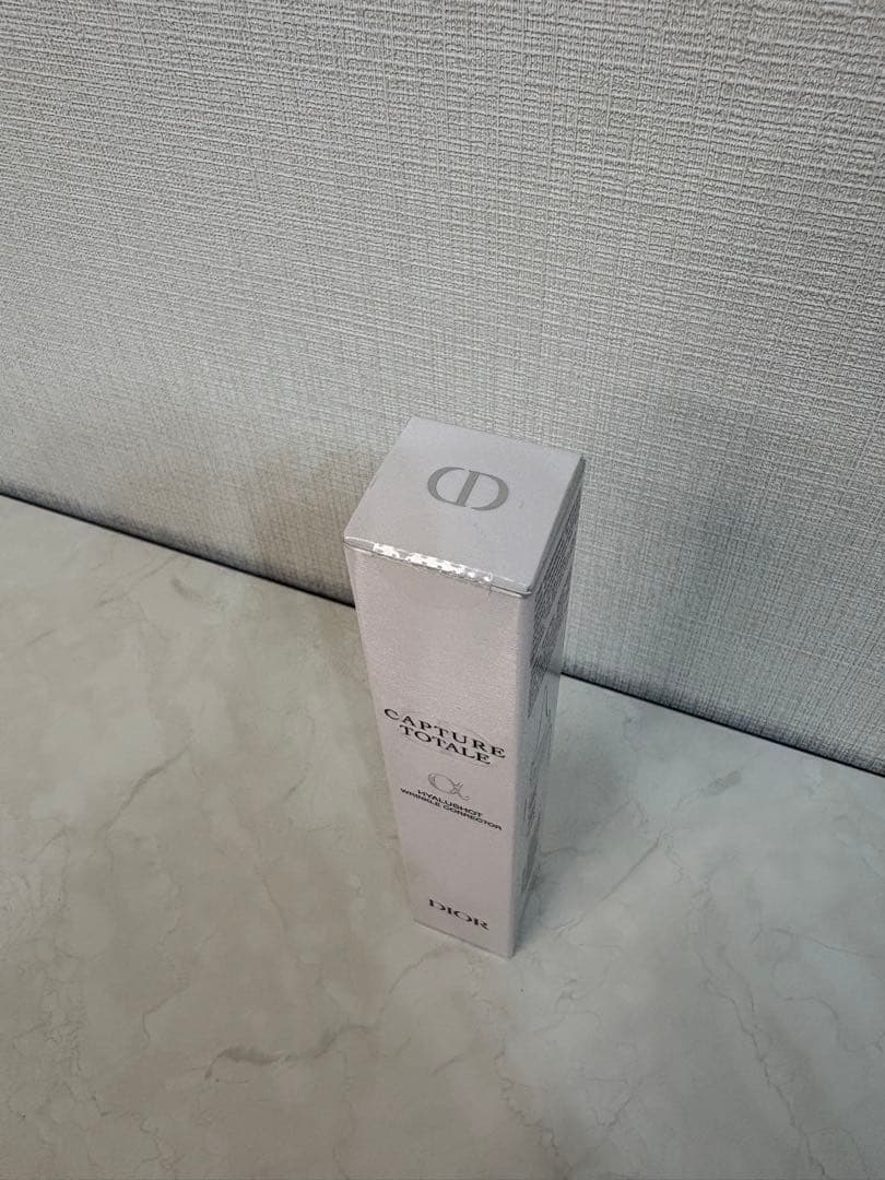 DIOR カプチュール　トータル　ヒアルショット　15ml