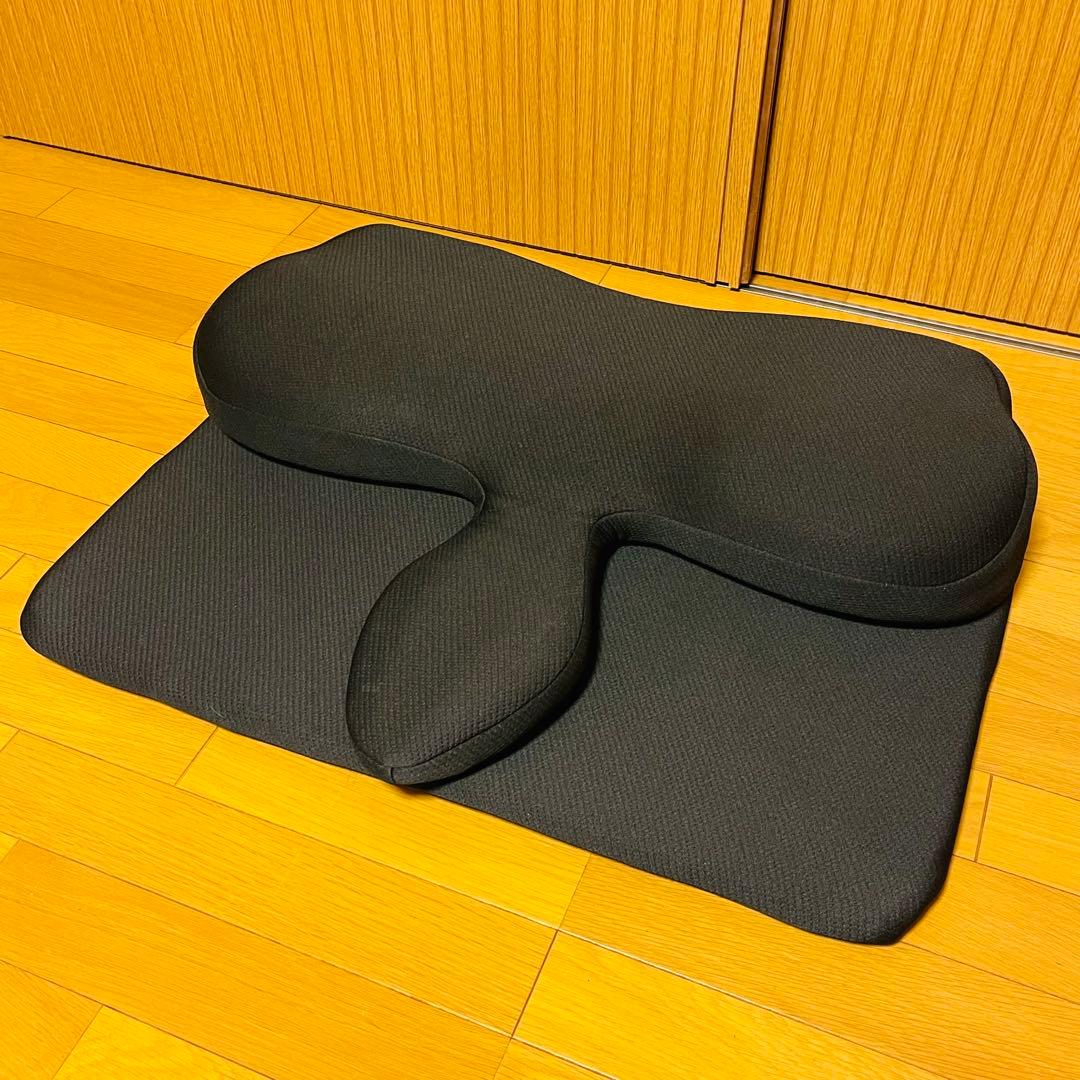 【良品】巻き肩ケア 巻き肩まくら RAKUNA ラクナ