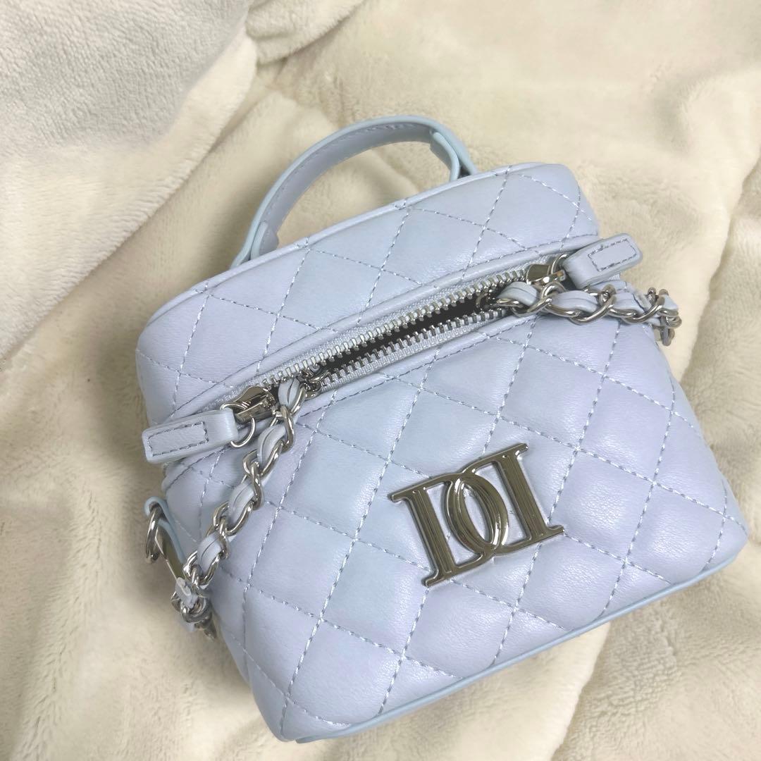 ダーリッチ Darich 【シルバーパーツ】キルティングスクエアミニバッグ