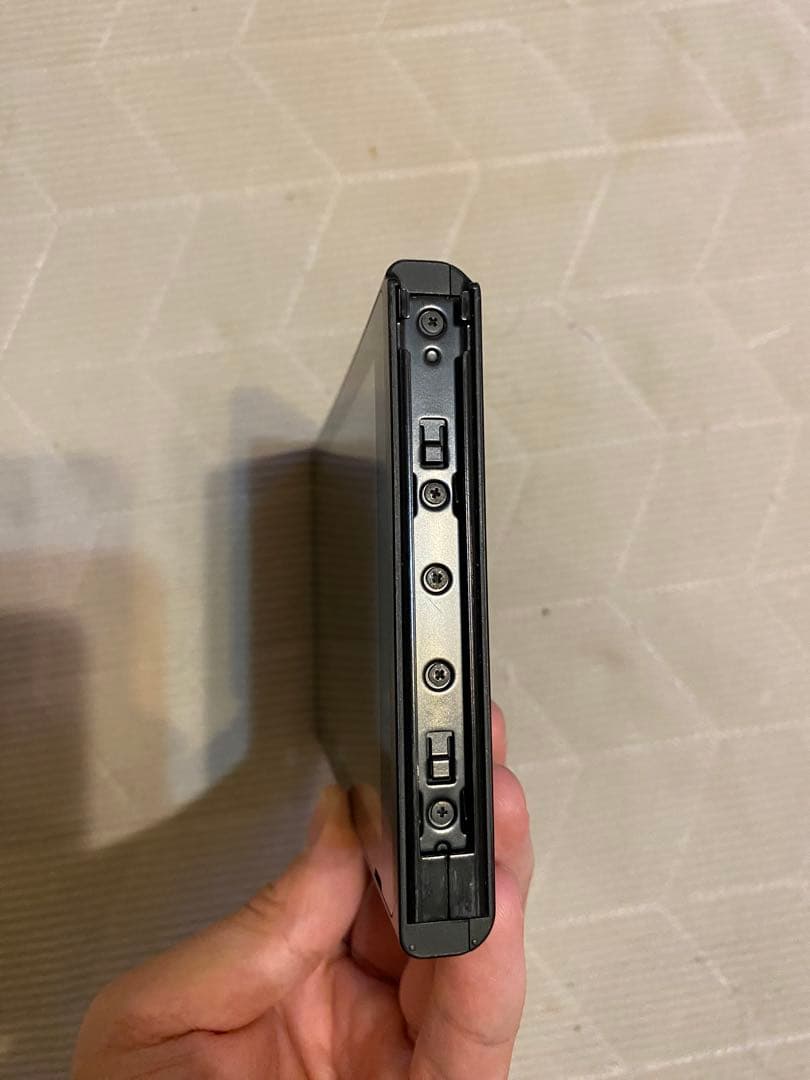 ◆動作確認済◆ Nintendo Switch 本体のみ 傷あり ジョイコンなし