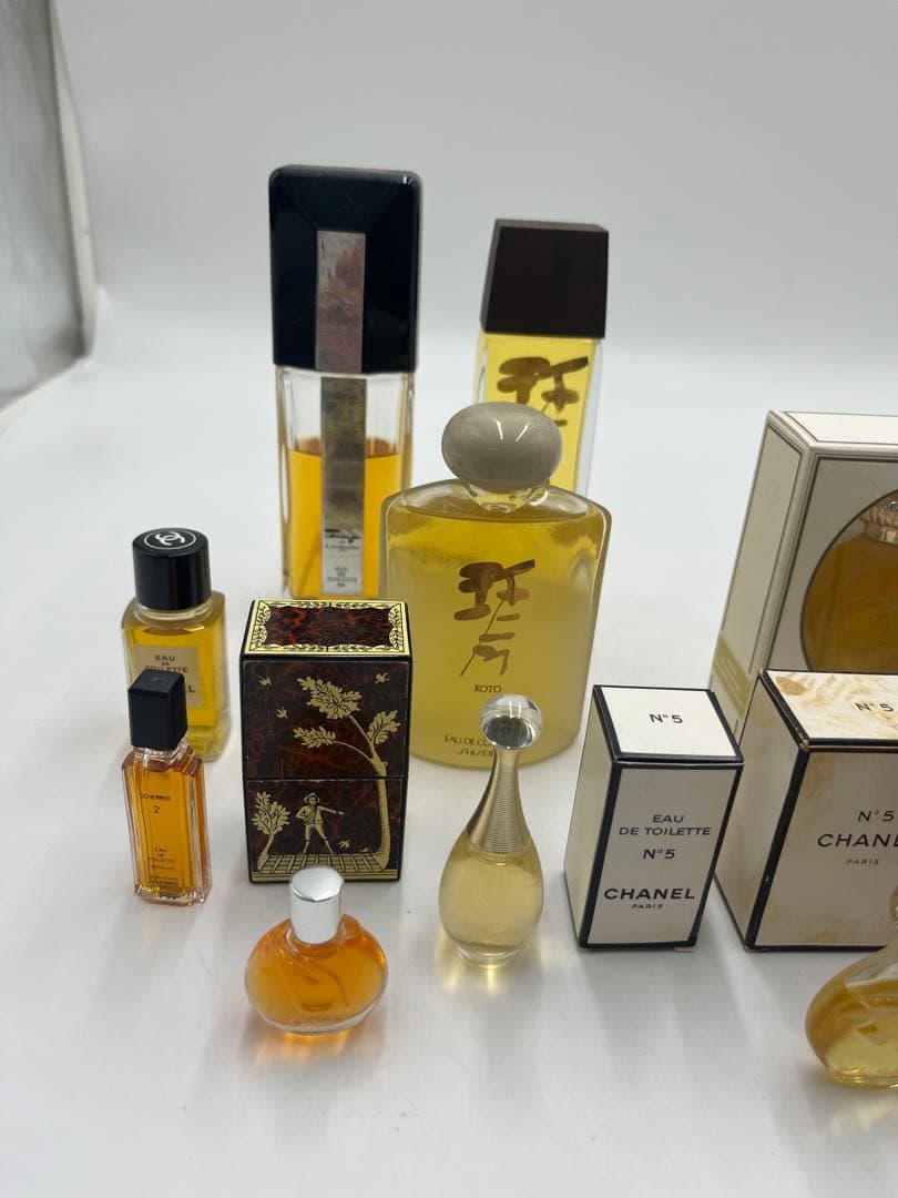 香水　オーデコロン　まとめ売り　不揃い　使用済み　CHANEL Dior 資生堂