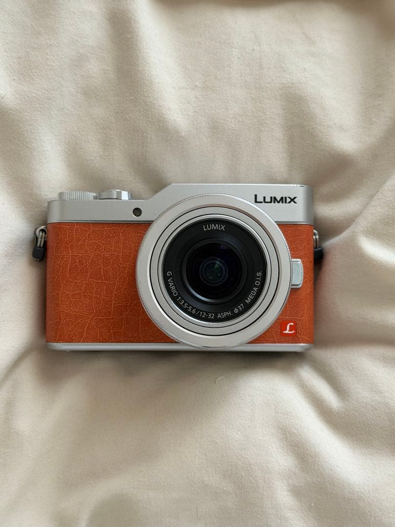 デジタルカメラ LUMIX DC-GF9W