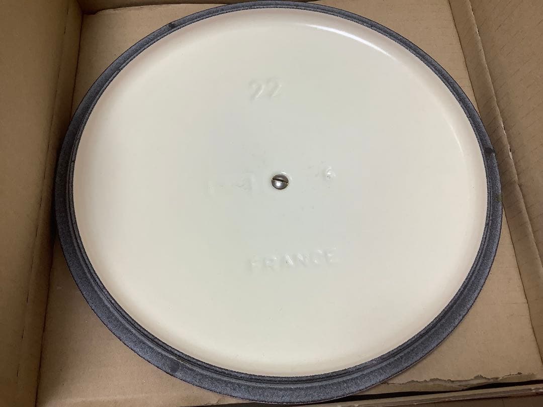 ル・クルーゼ ココットロンド BASSE TRADITION シフォンピンク