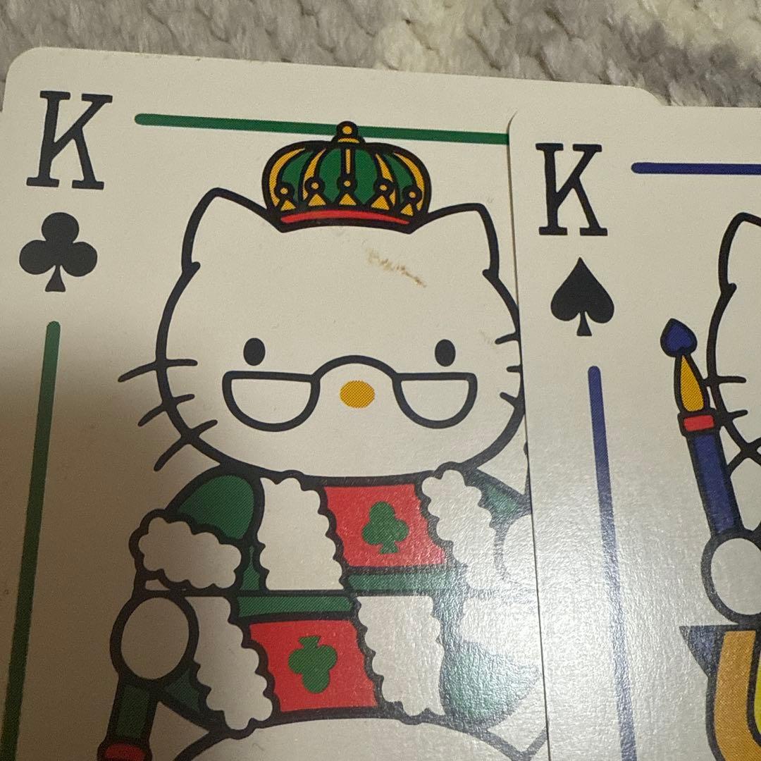 ハローキティ　ビックトランプ