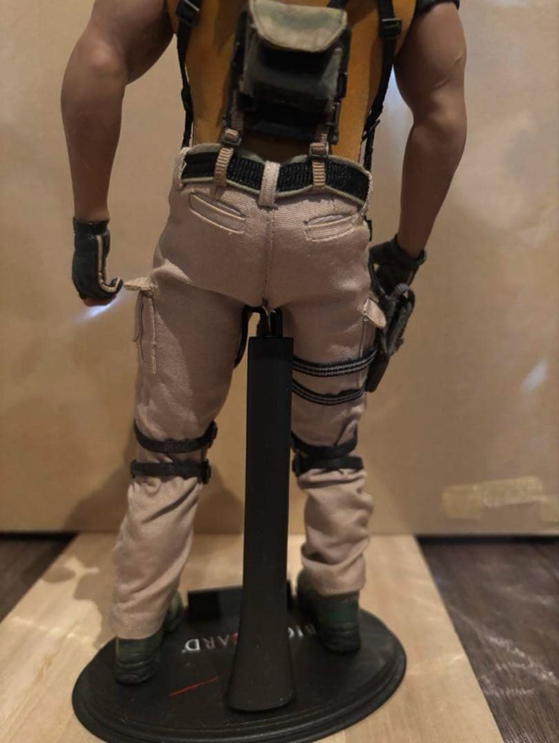 ホットトイズ　バイオハザード　BSAAクリス