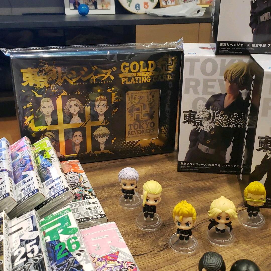 東京リベンジャーズ　全巻&フィギュア　まとめ売り