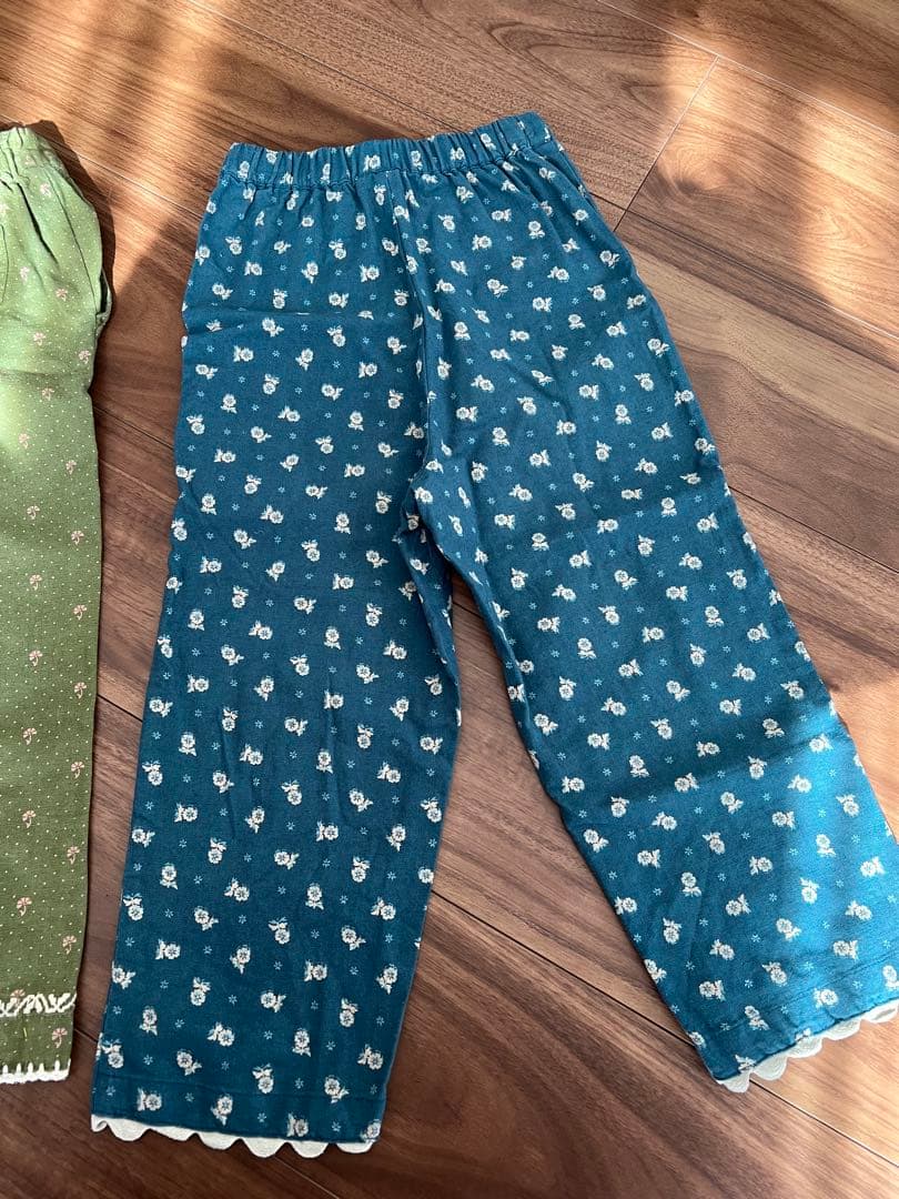 Apolina3-5y パンツ２枚 marlowe trouserとカーキ花柄