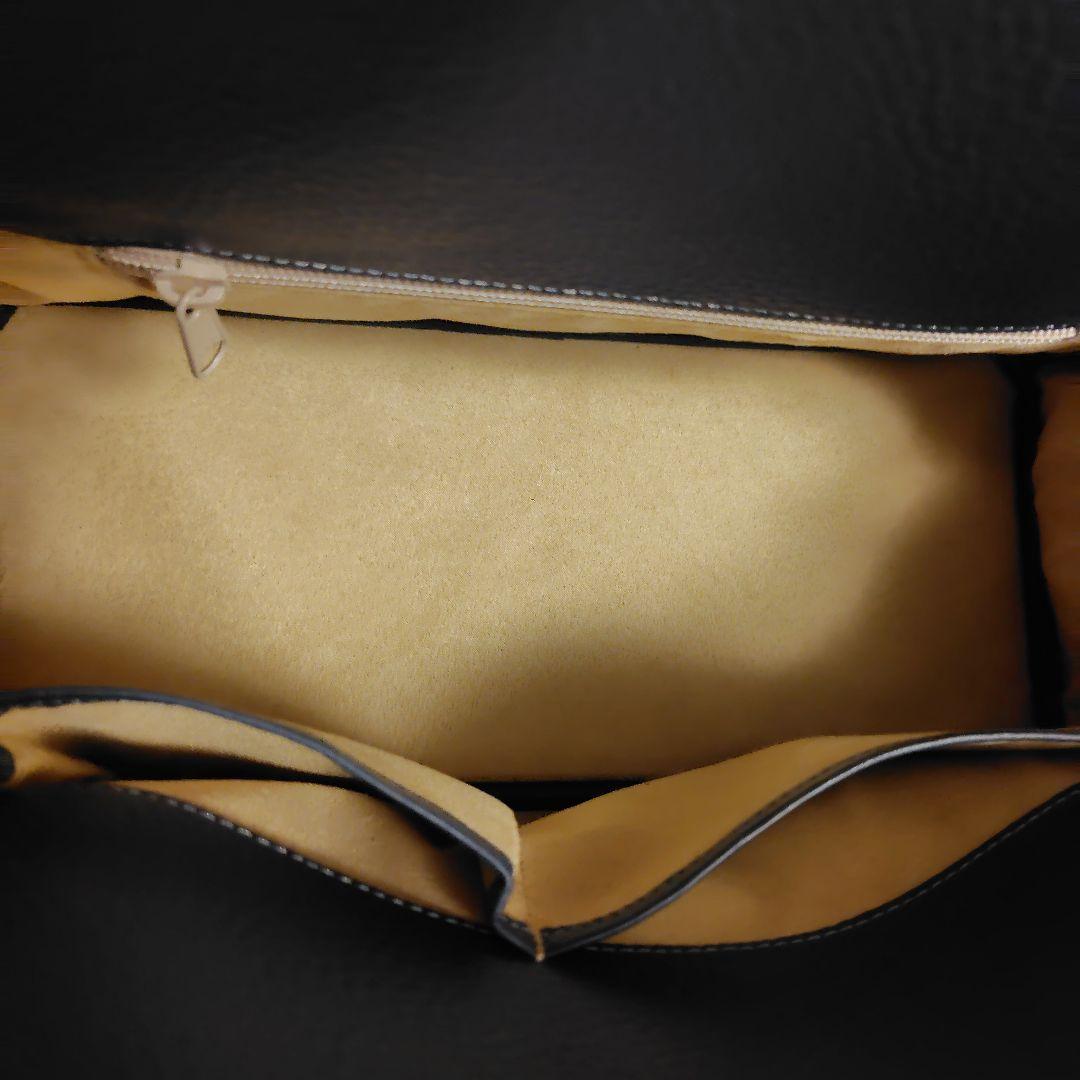 レザー トートバッグ ゴールド金具