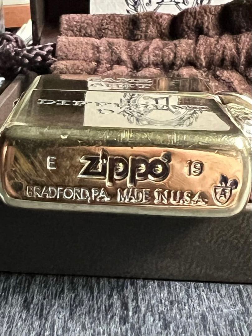 ピーナッツカンパニー　ベロピーナッツジッポライター　ブラスxカッパー