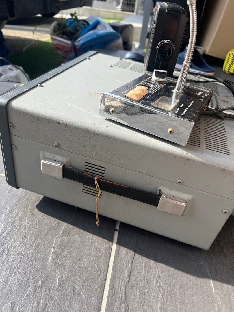 トランシーバー YAESU FT-101ZSD