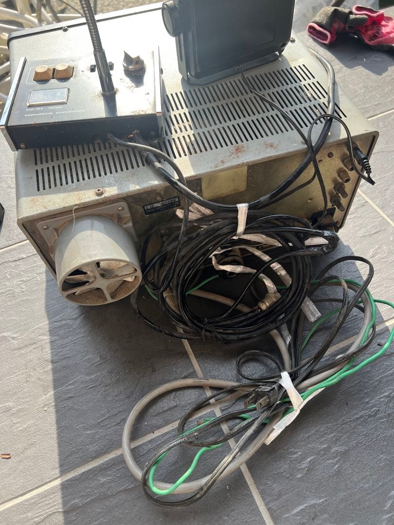 トランシーバー YAESU FT-101ZSD