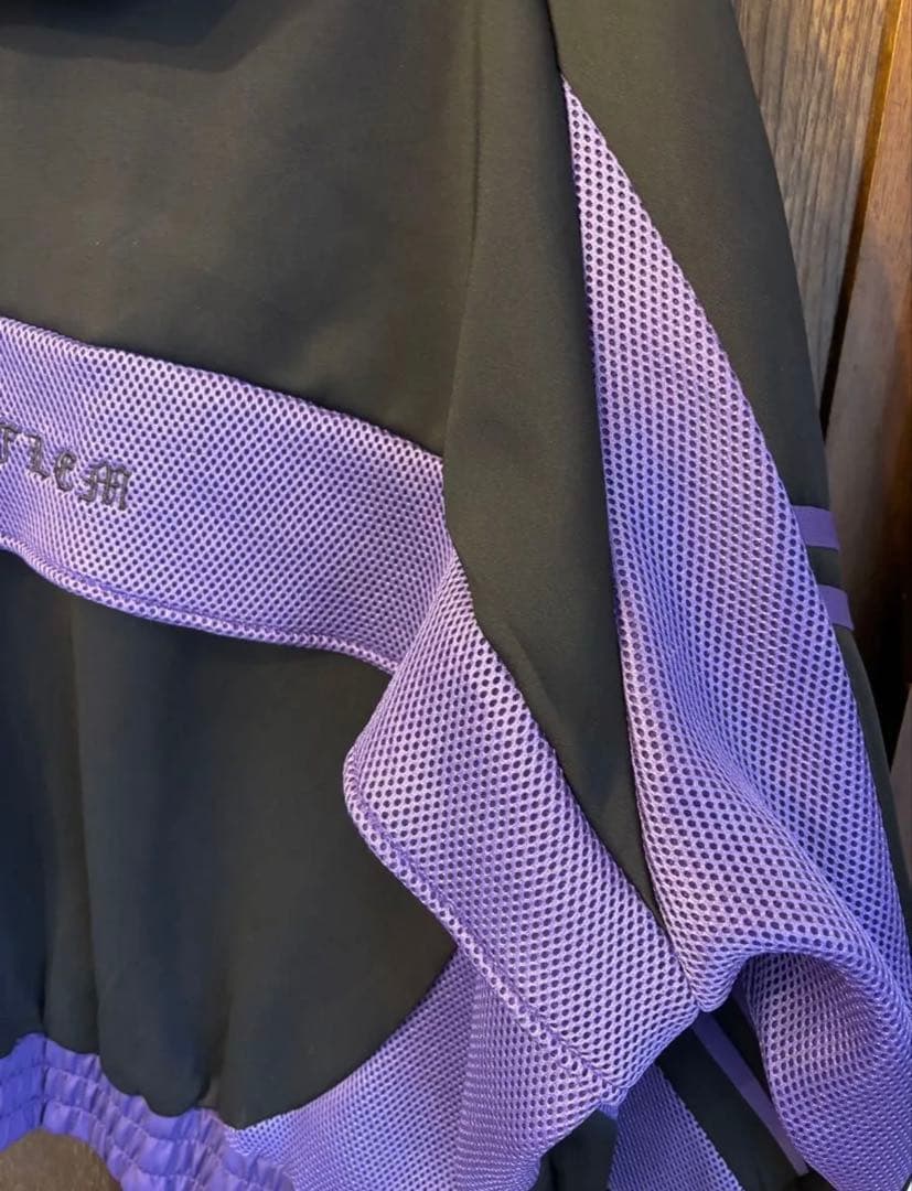 【REFLEM】レフレムメッシュ切替ハイネックジャージパーカー(黒/紫)