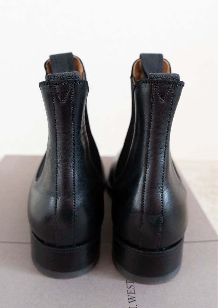 ブラックレザー サイドゴアブーツ