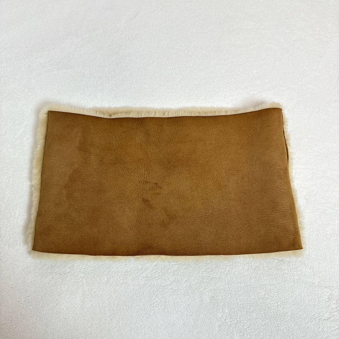 レア　完売　UGG アグ　ムートン　ネックウォーマー　マフラー