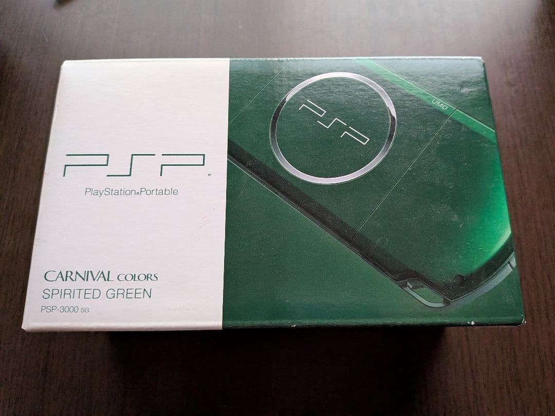 ​【ジャンク】FF5アドバンス / PSP-3000(緑) 他 ゲームまとめ売り