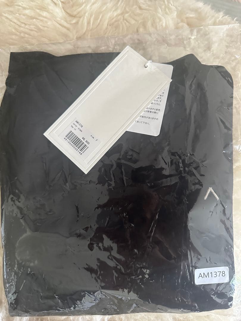 Andmary Heart point tops black 新品未使用