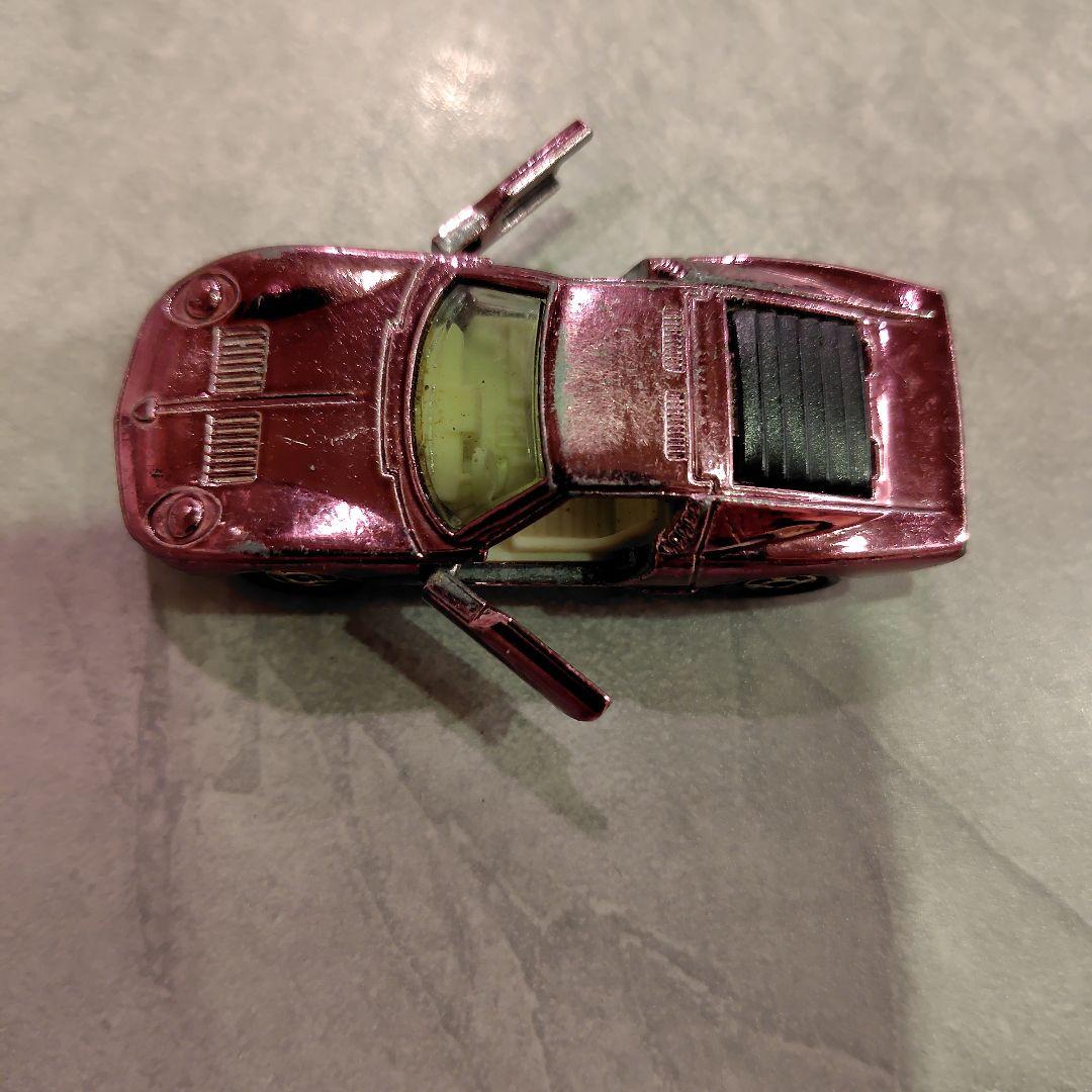 トミカメタリックピンク スポーツカー ミニカー