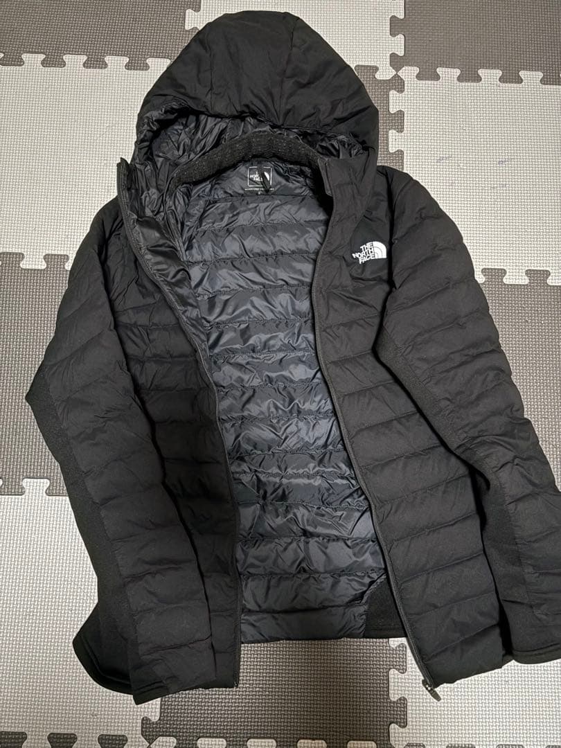 美品 THE NORTH FACE レッドランプロフーディ S NY81874