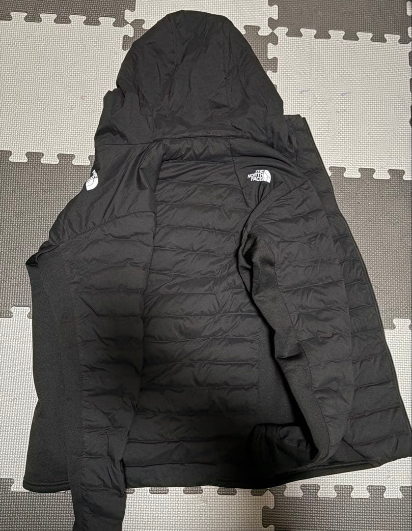 美品 THE NORTH FACE レッドランプロフーディ S NY81874