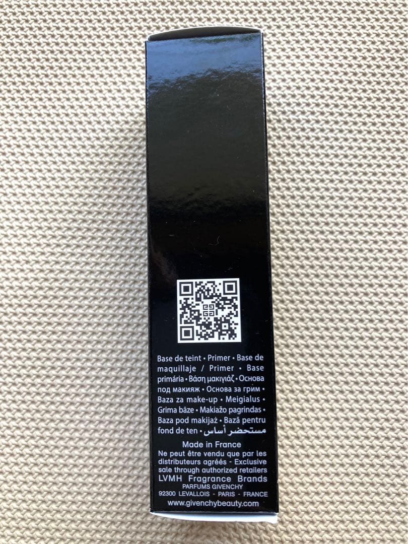 ジバンシイ プリズム・プライマー ブルー