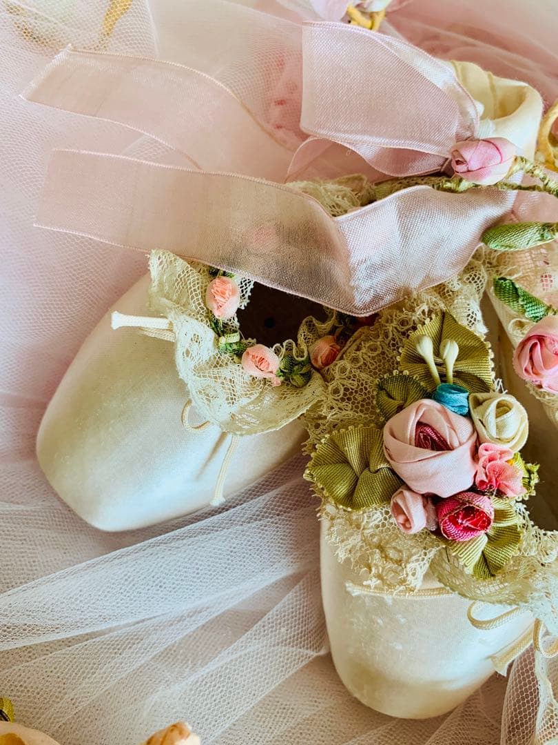 ドイツビンテージトゥシューズ※フランスアンティークシルクリボンロココ＆チュチュ