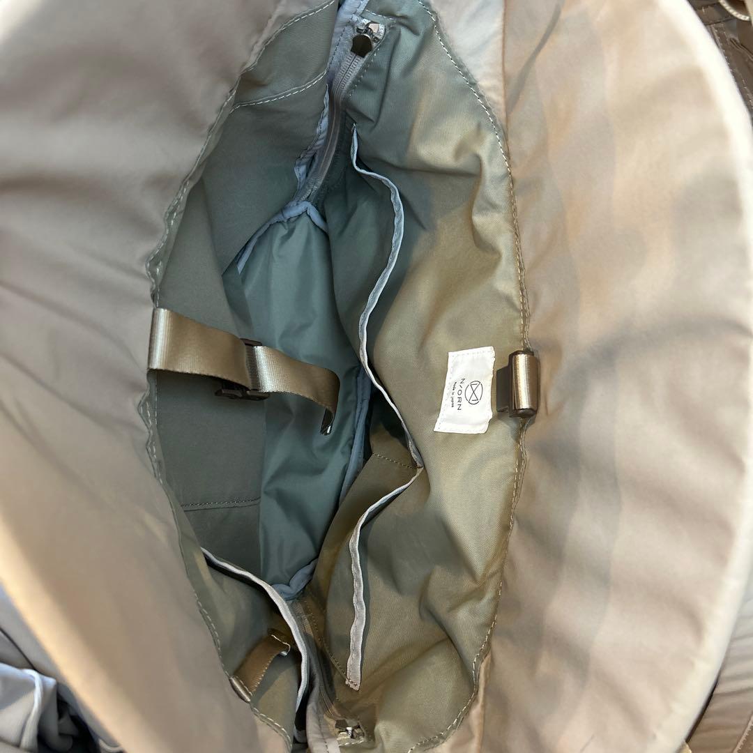 ノルン 抱っこ紐　かばん