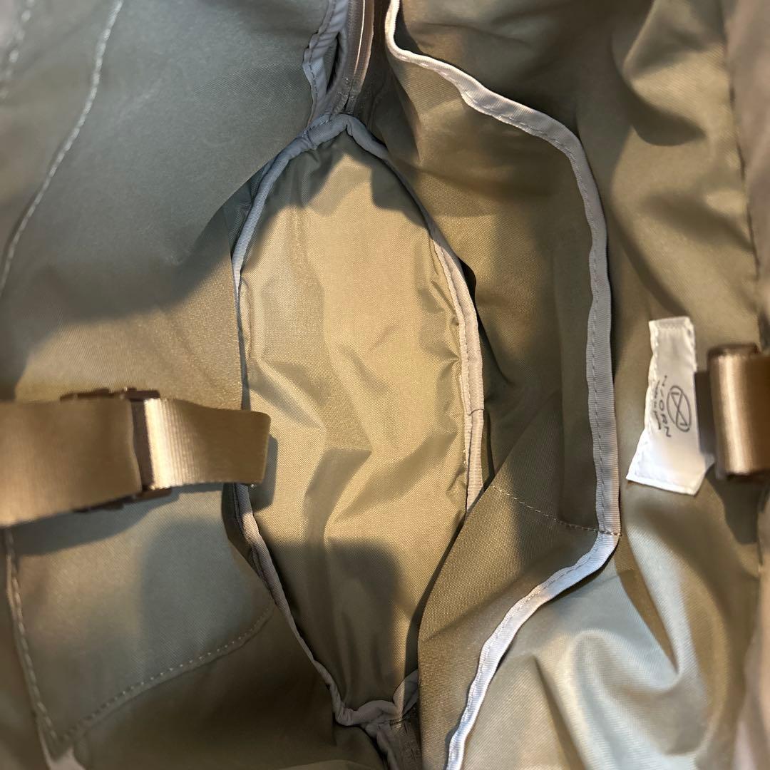 ノルン 抱っこ紐　かばん