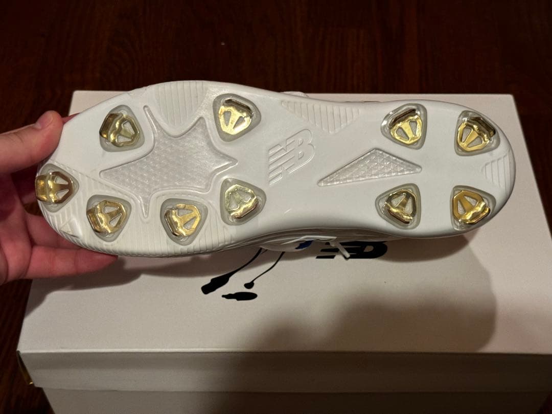 大谷翔平使用スパイク New Balance SO1 Blue