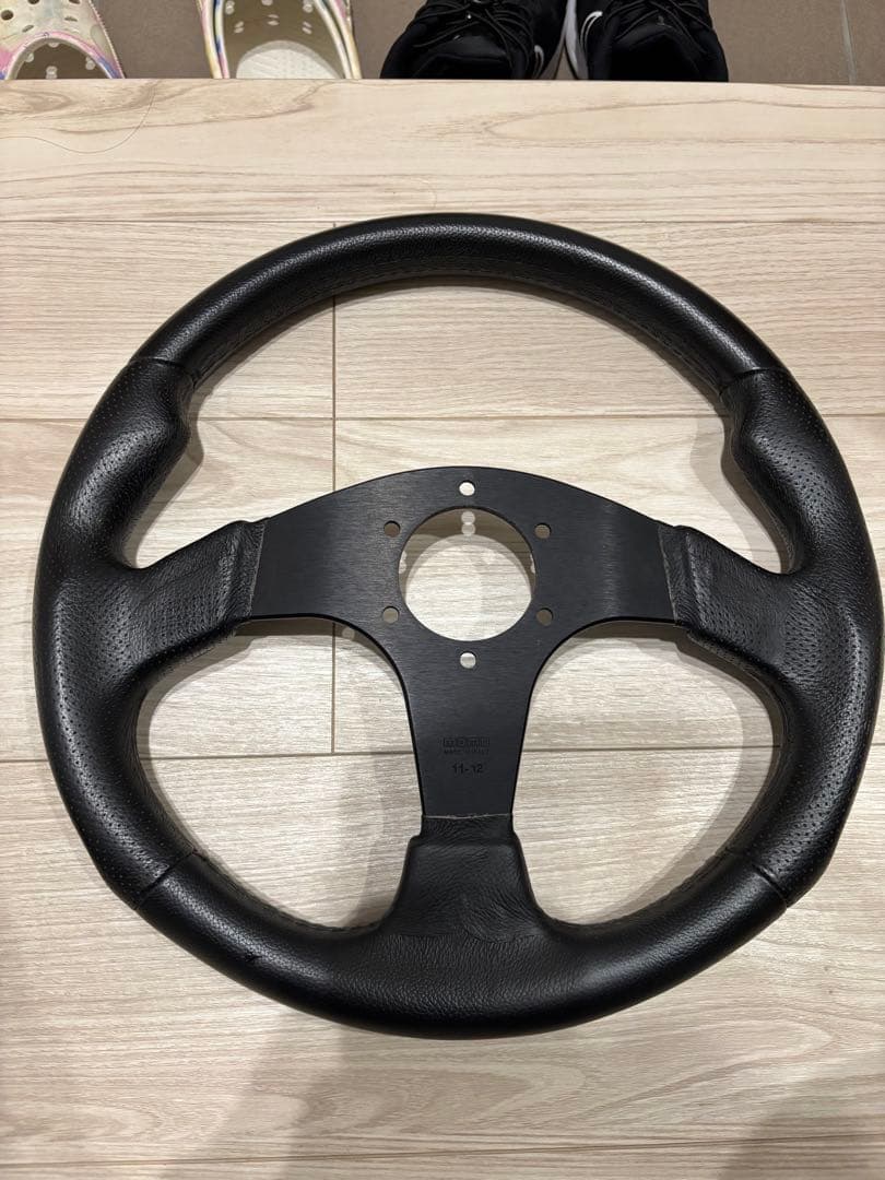 3スポークレザーステアリングホイール