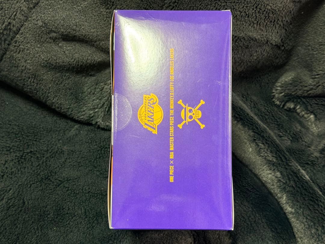 ワンピースベースショップ NBAルフィ ロサンゼルスレイカーズ　1体