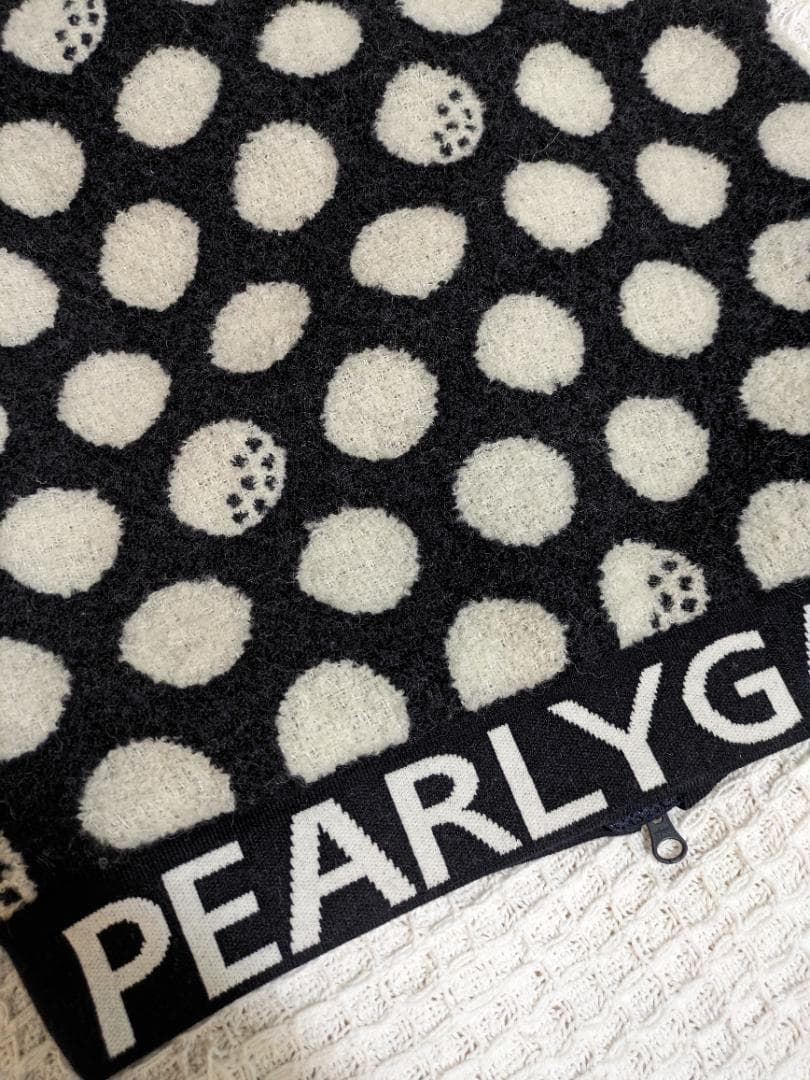 新春セール！PEARLY GATES ゴルフボール柄ベスト サイズ0