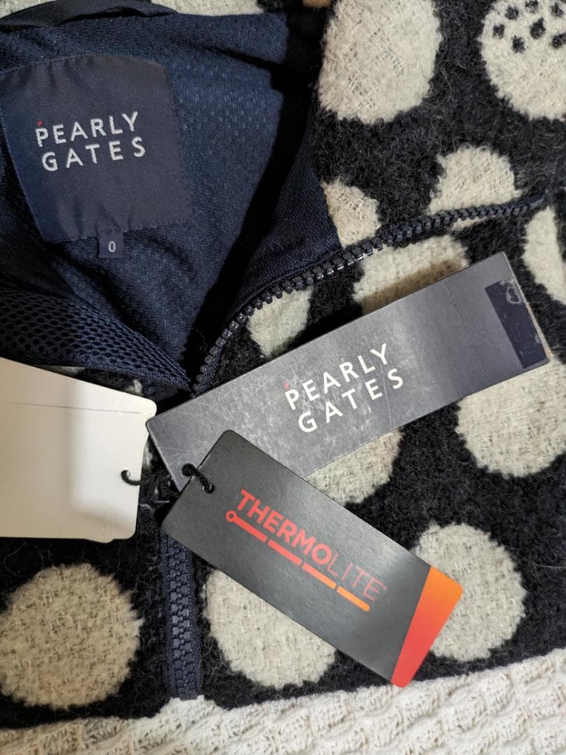 新春セール！PEARLY GATES ゴルフボール柄ベスト サイズ0