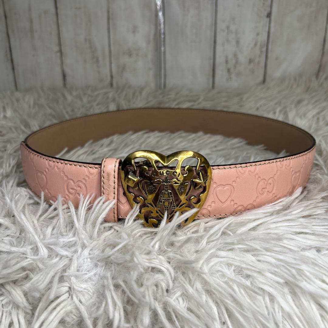 GUCCI ベルト　ハート　ロゴ　GG シマ　ピンク　レザー　レディース