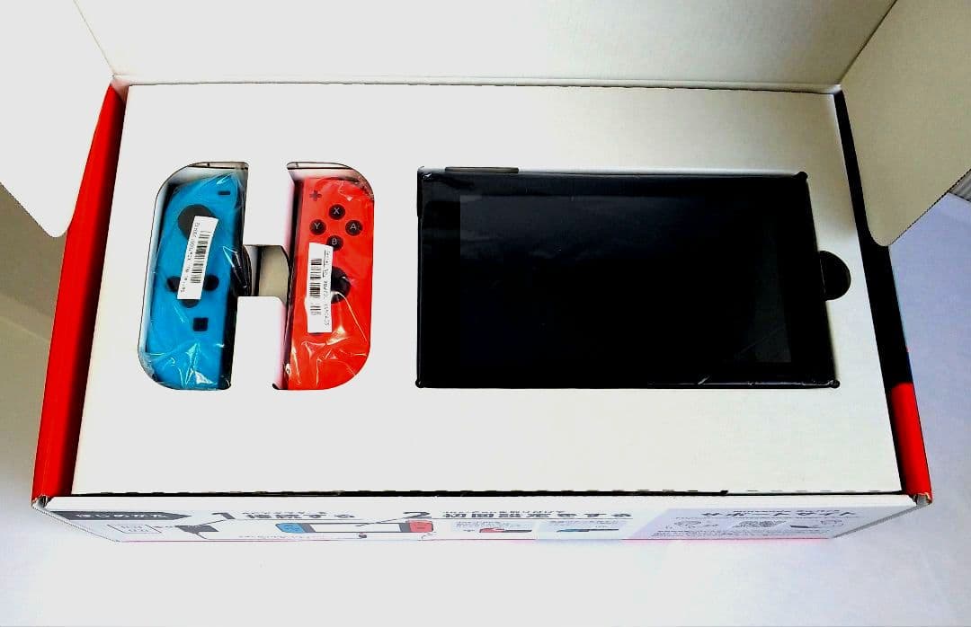 Nintendo Switch　ニンテンドースイッチ　新型　双方向スイッチも