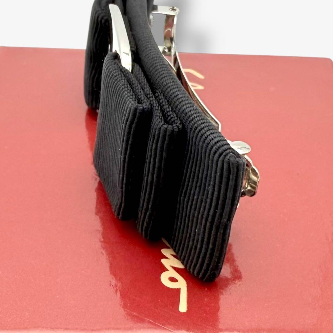 【美品】サルヴァトーレ フェラガモ ヴァラリボン バレッタ ブラック シルバー