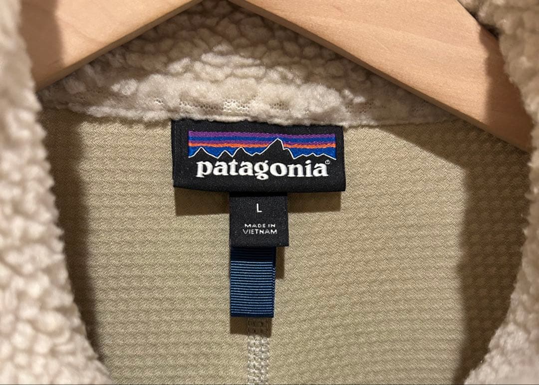 美品 パタゴニア レトロX フリース ベスト ナチュラル ホワイト L サイズ