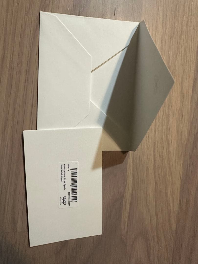 新品ANYAHINDMARCH スマホカードケース シルバー