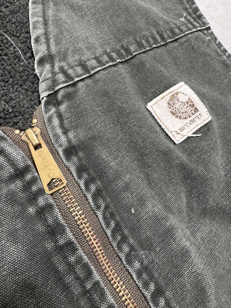 こ*ー様 00s carhartt USA製 ダックベスト モス ボア ペンキ
