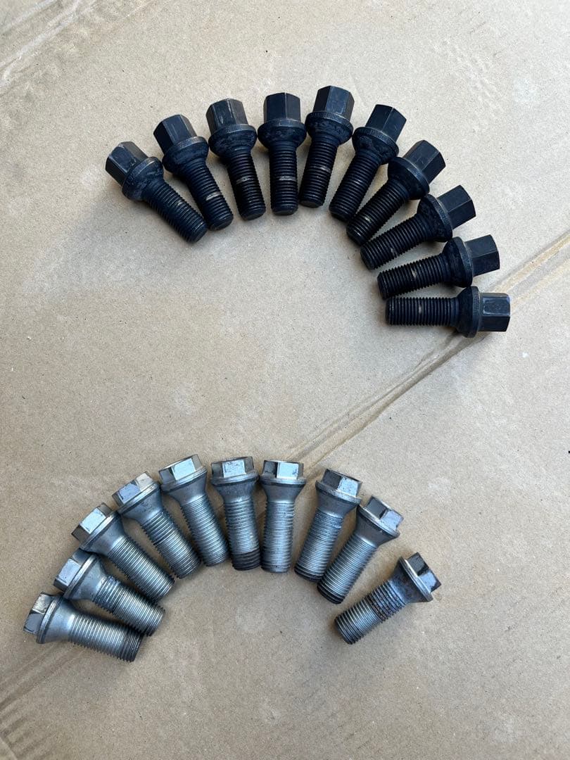 メルセデスベンツＧクラス　iiDスペーサー2枚