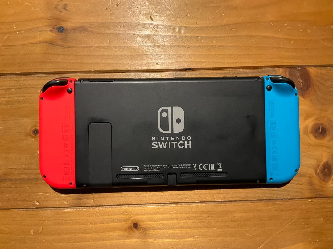 Nintendo Switch 本体（完品）