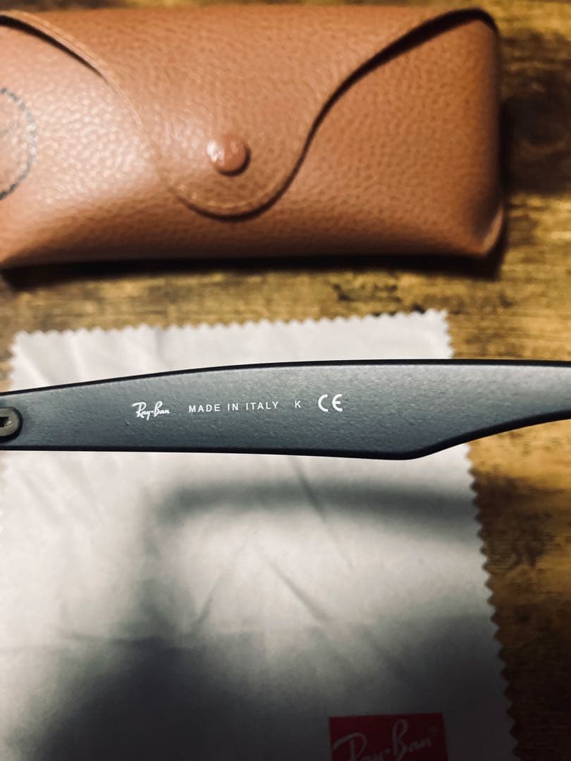 Ray-Ban レイバン New Wayfarer サングラス