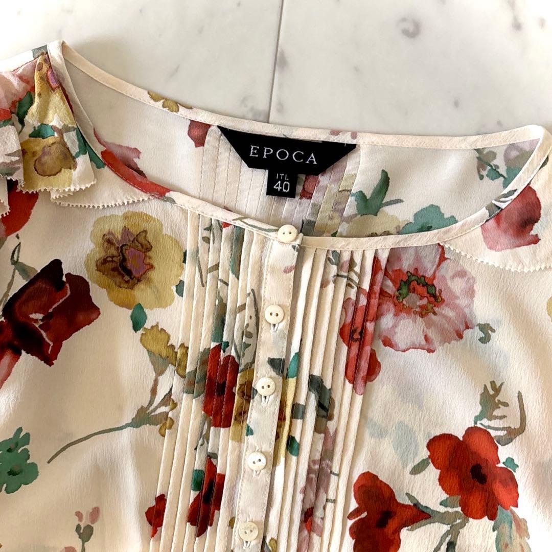 美品 エポカ シルク100% フラワープリントブラウス イタリア製 アイボリー