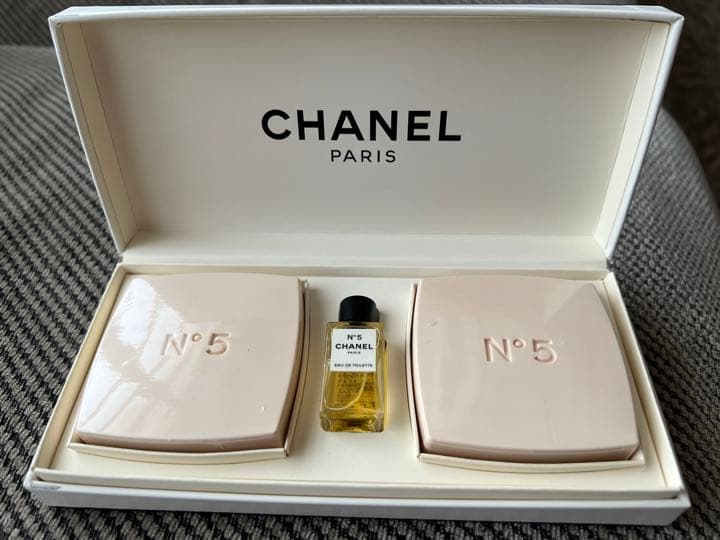 シャネル n°5 サヴォン&edtセット